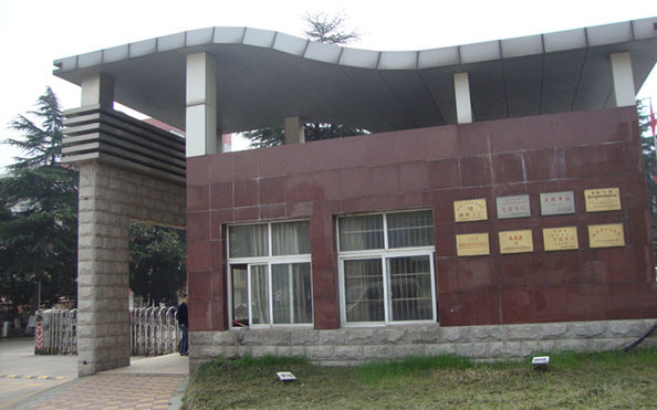 ZHANGJIAGANG CITY PEONY MACHINERY CO.,LTD Hersteller-Produktionslinie